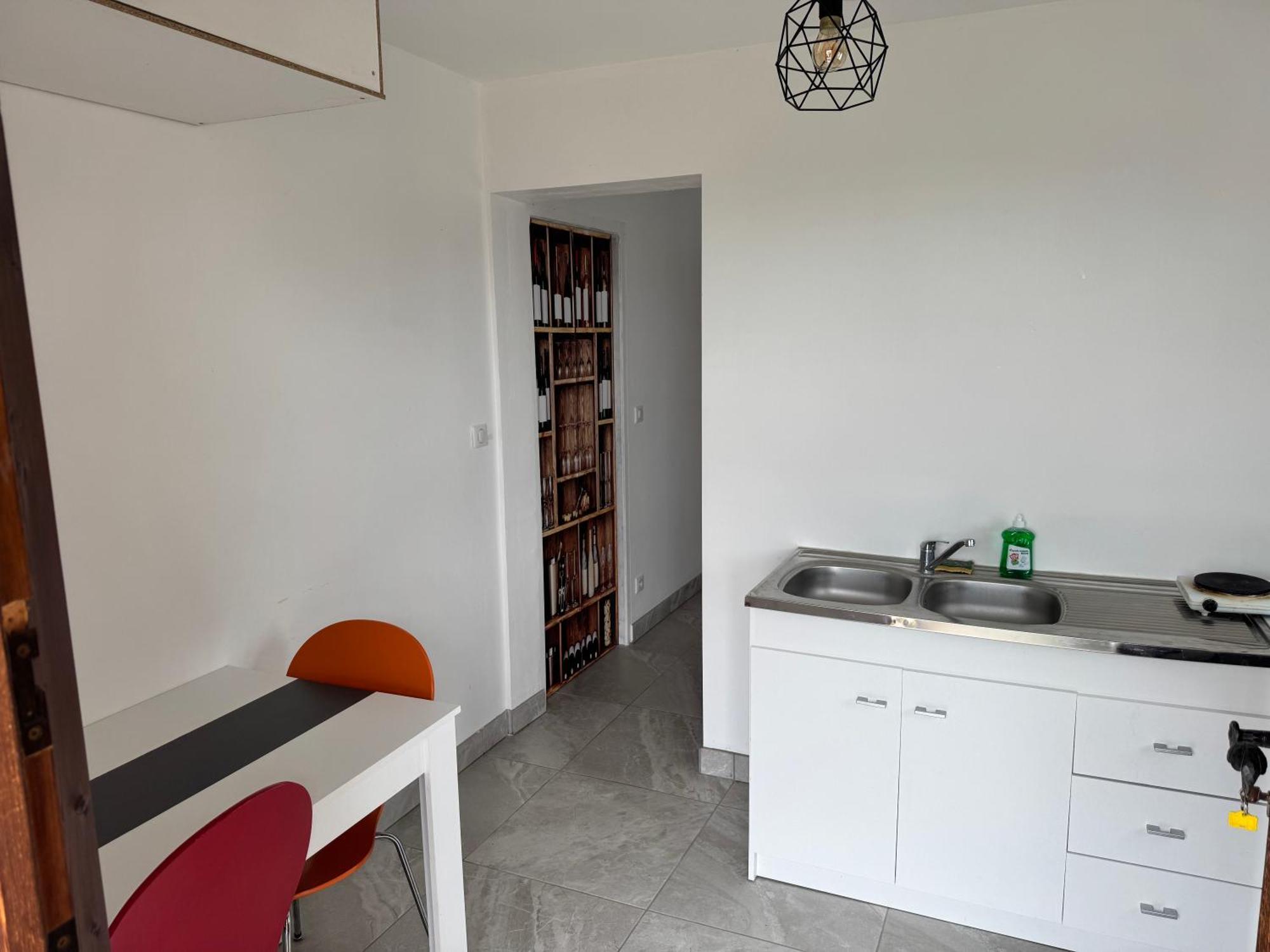 D Ici Commence Apartment